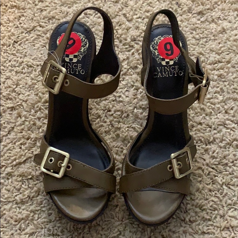 Vince Camuto Olive Green and Brown Heels - NWT